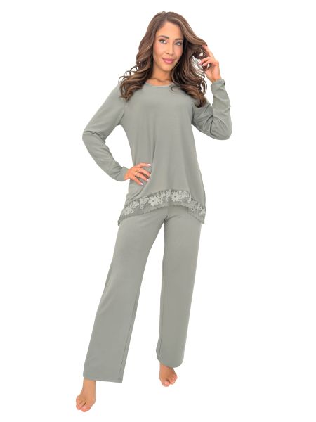 Elegante pijama verde con encaje - Ramona Long, color oliva - 2